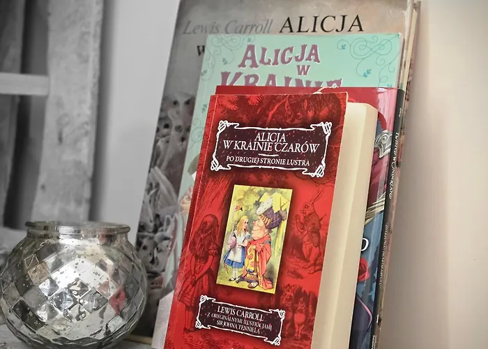 ,,kraina Alicji
